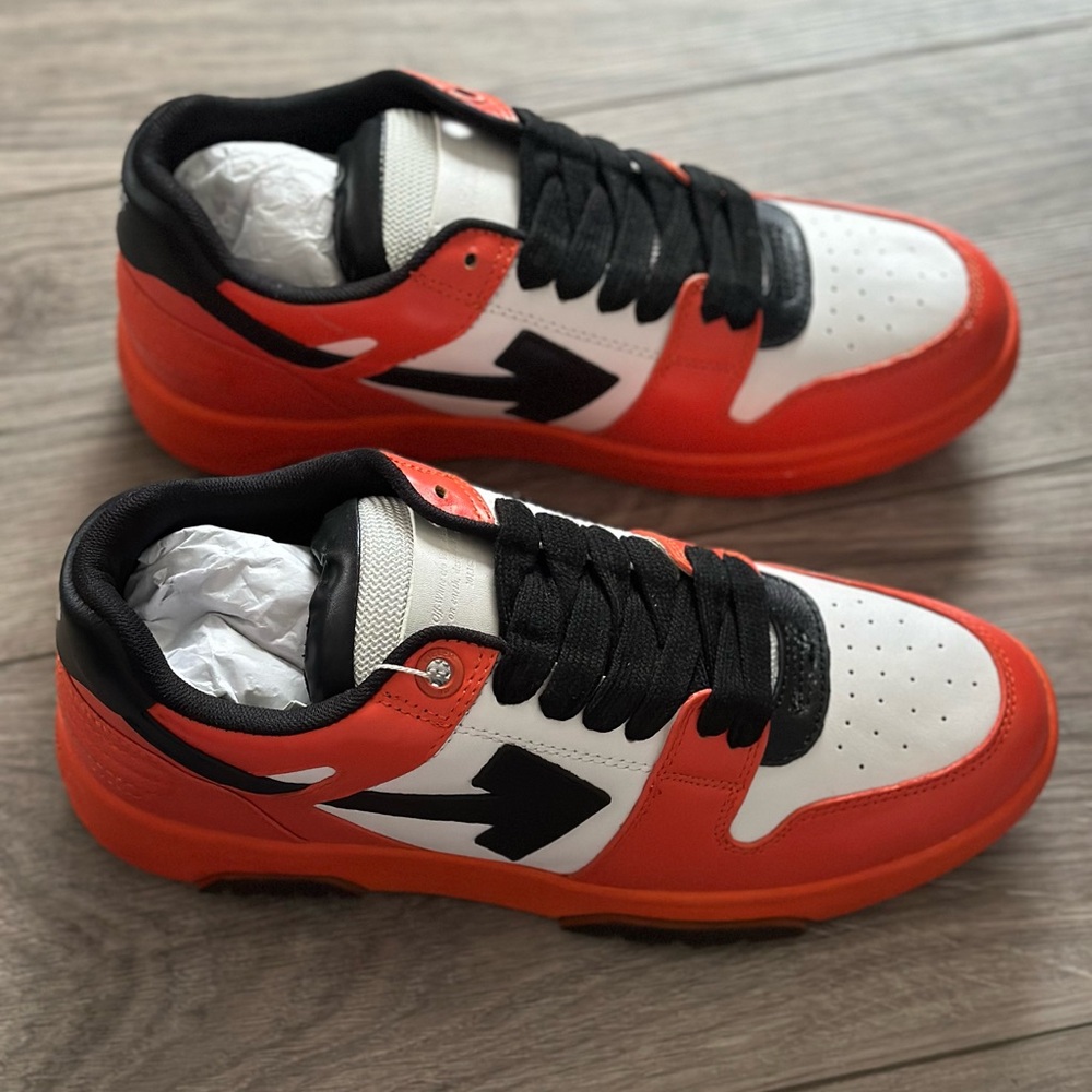 Band New Shoes 10.5-11 US size